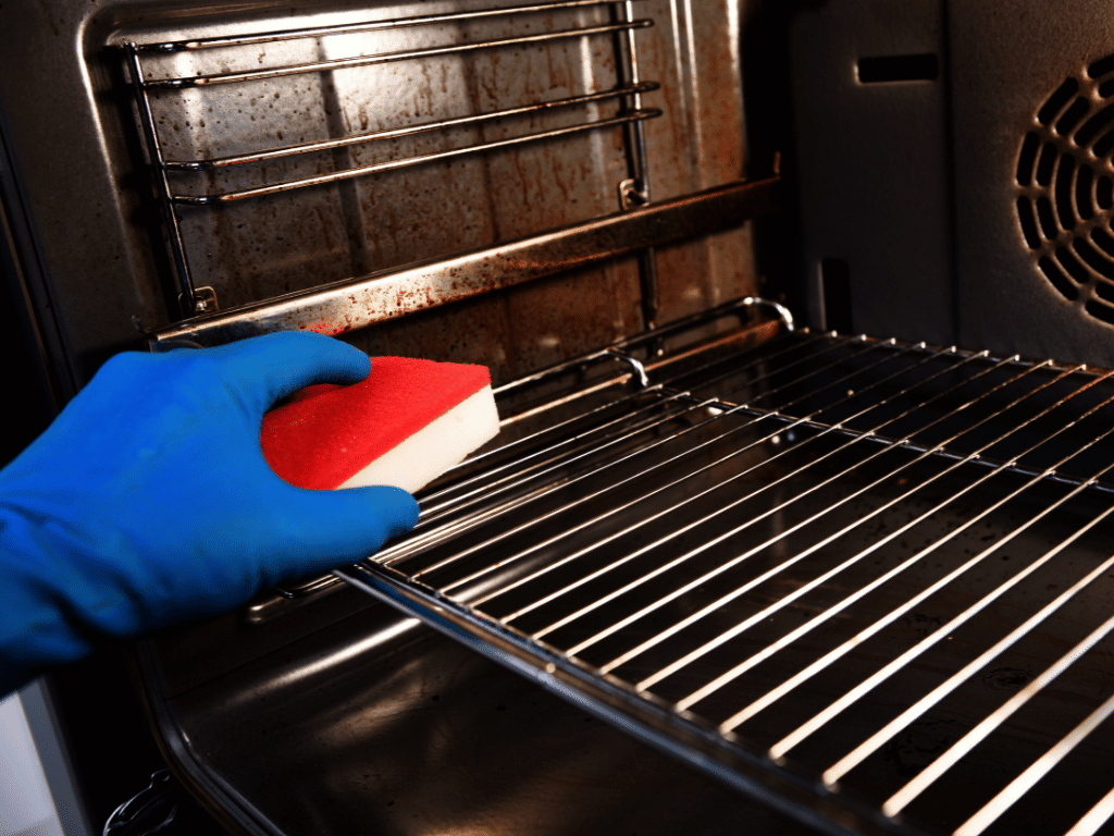 10 Recomendaciones para el cuidado del horno eléctrico de tu hogar Limpieza de las partes inoxidables